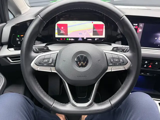 Volkswagen Golf view 27