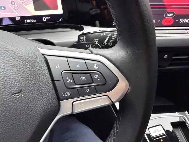 Volkswagen Golf view 28