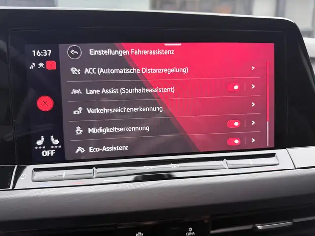 Volkswagen Golf view 22