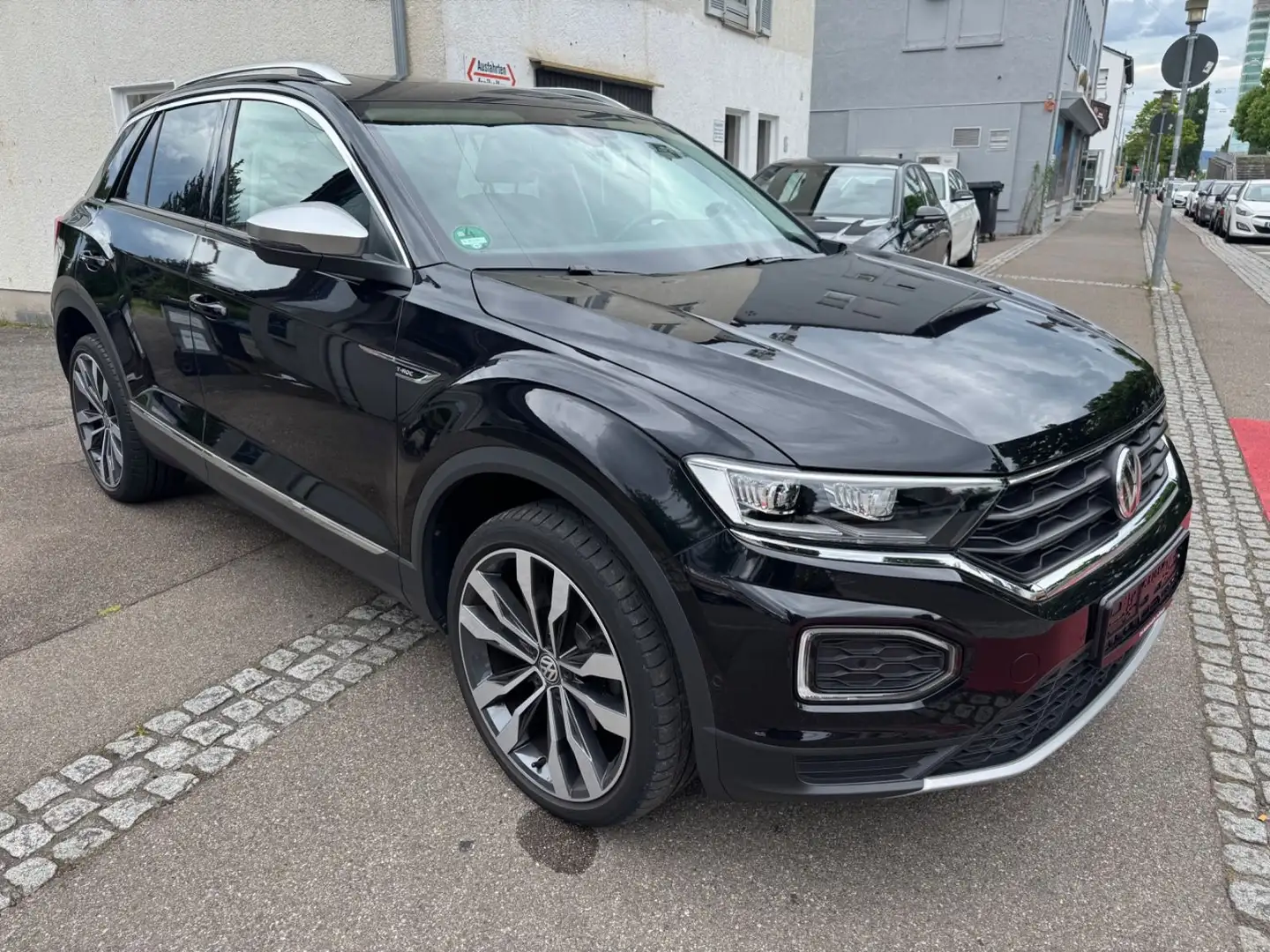 Volkswagen T-Roc Style AHK/RFK/Panorma./Stanh./LED/DSG Zwart - 2