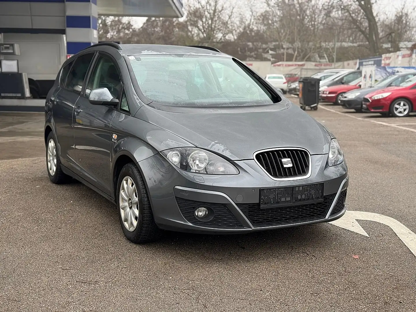 SEAT Altea XL ChiliTech Start-Stopp 1,6 CR TDi **PICKERL 07/2... Grau - 1