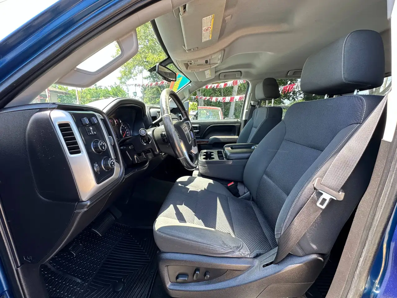 GMC Sierra 2500HD fotografie GMC Sierra 2500HD
