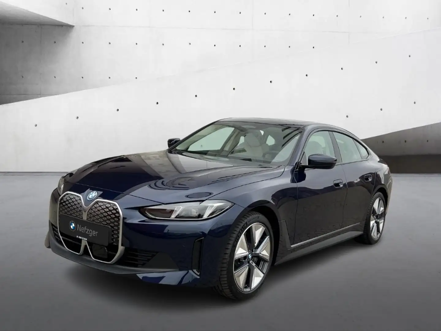 BMW i4 xDrive40 Gran Coupe Leder HUD Park-Assist Glasdach Blau - 1