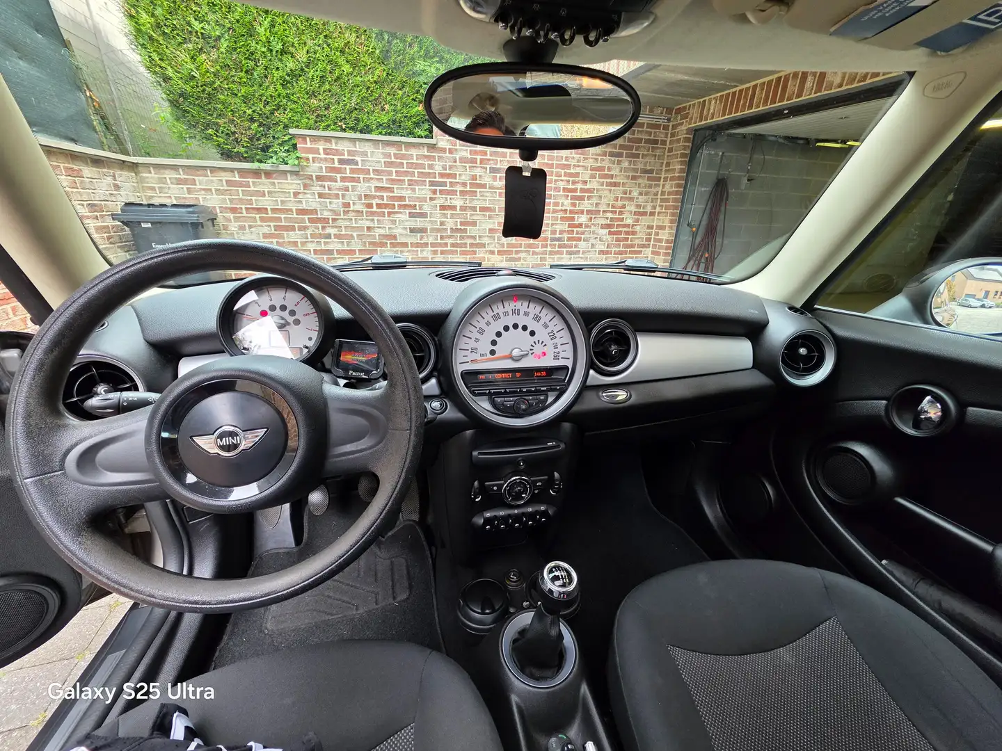 MINI Cooper D Mini 1.6 D Cooper DPF Gris - 2