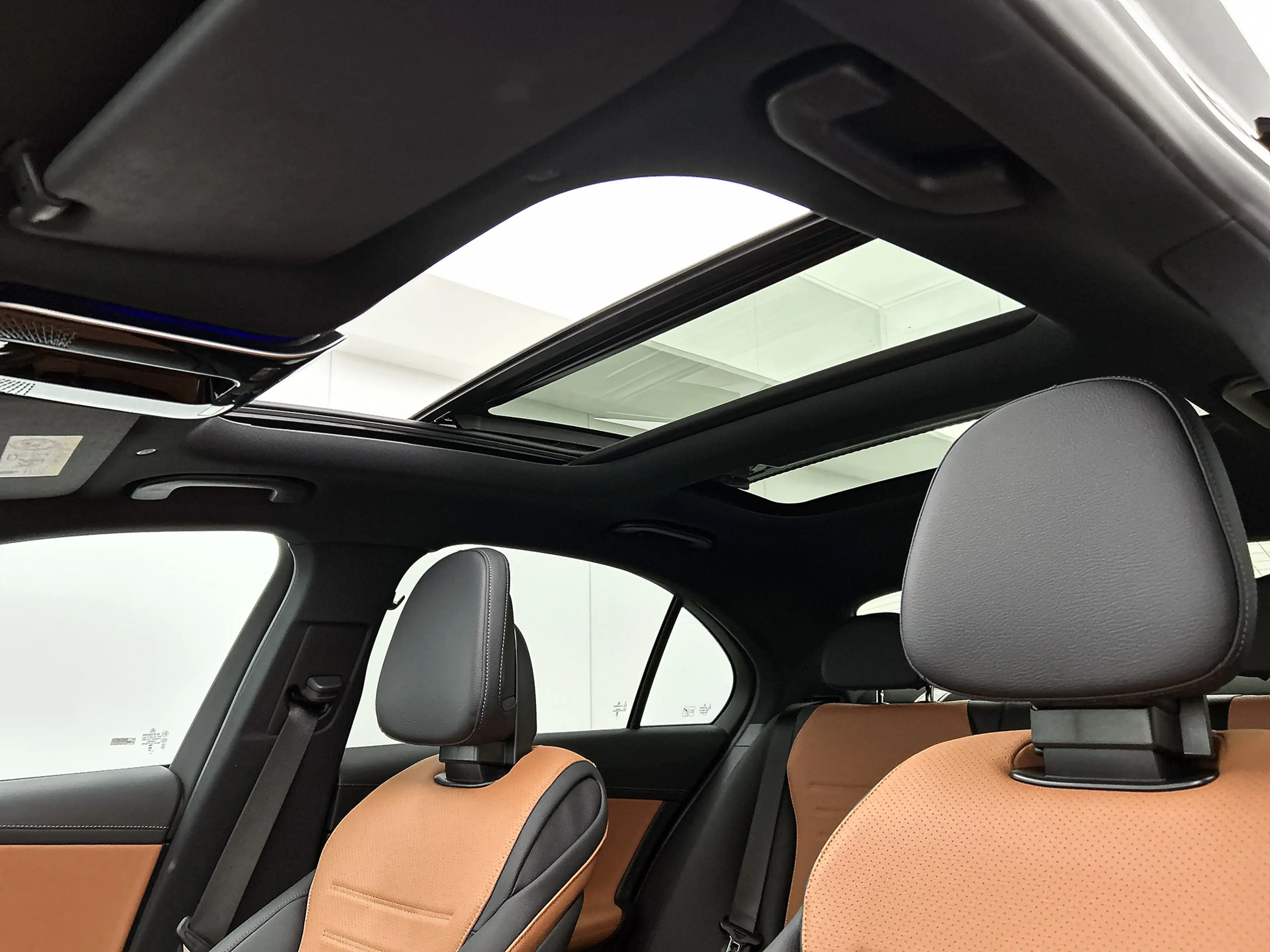 Mercedes-Benz C 300 e 140 Years Edition | Comfortpakket Plus | Nightpa — photo 12