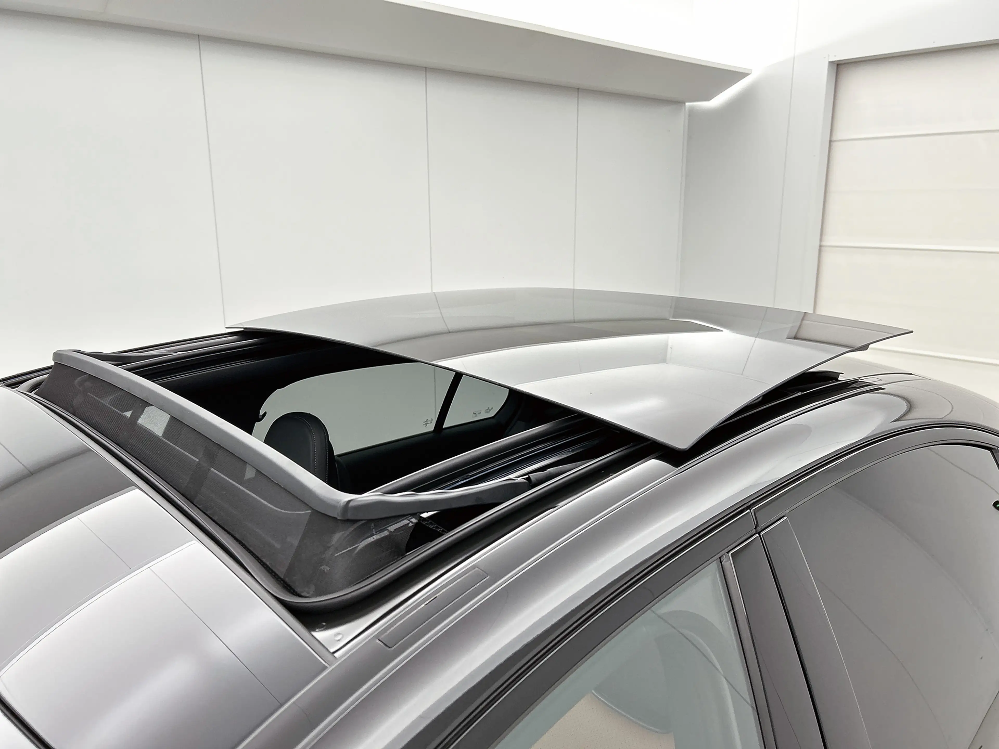 Mercedes-Benz C 300 e 140 Years Edition | Comfortpakket Plus | Nightpa — photo 13
