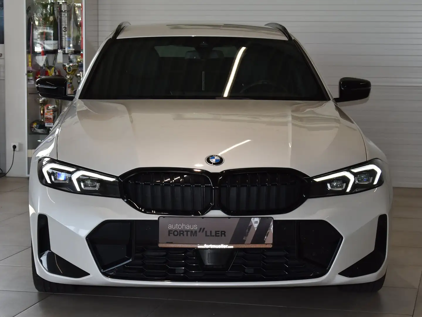 BMW 320 320 d xDrive ///M Sport Wit - 2
