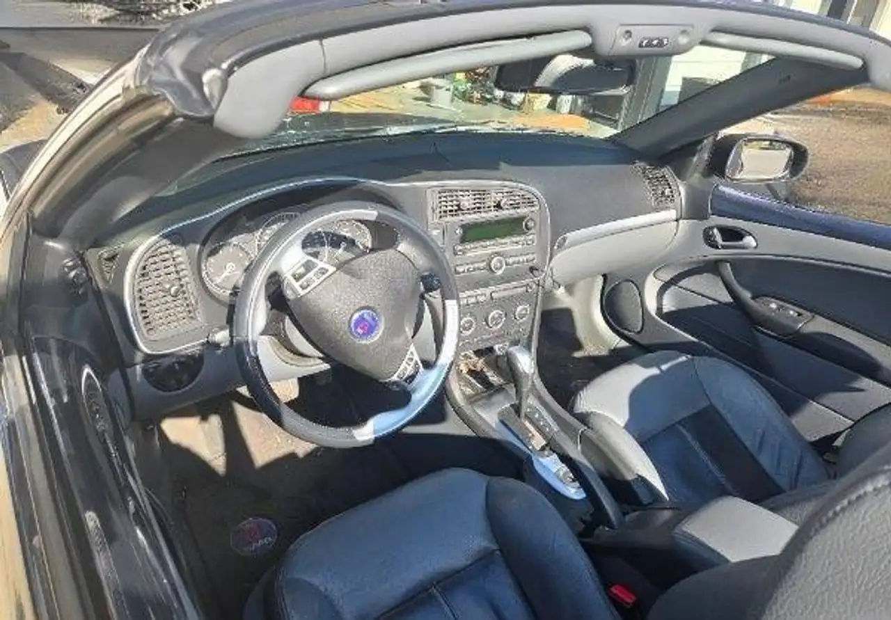 Saab 9-3 снимка Saab 9-3