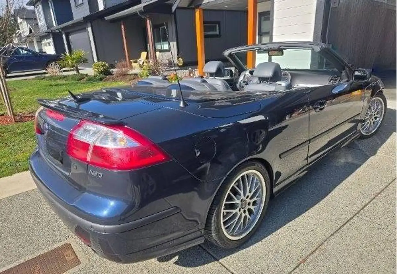 Saab 9-3 снимка Saab 9-3