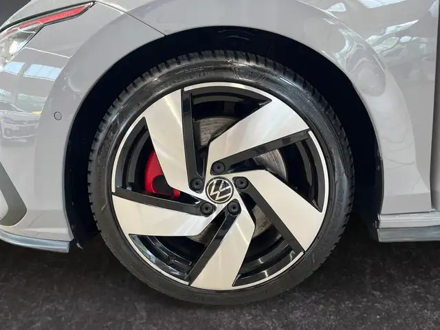 Volkswagen Golf view 15
