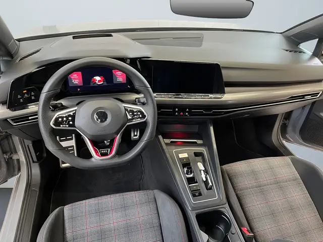 Volkswagen Golf view 8