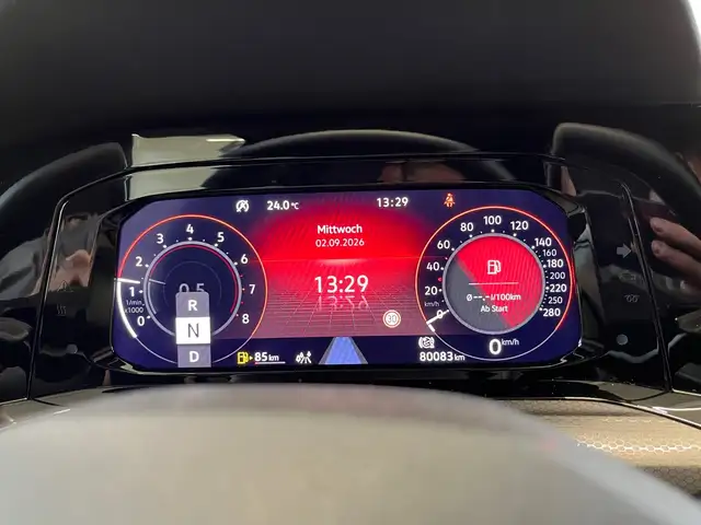 Volkswagen Golf view 12