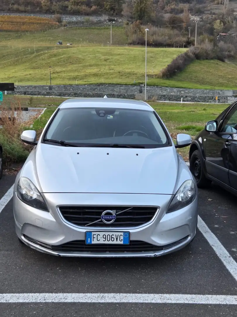 Volvo V40 1.6 d2 Ocean Race powershit - 2