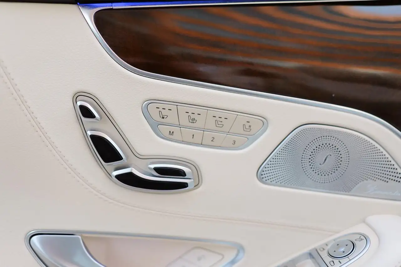 Mercedes-Benz S 63 AMG Mercedes-AMG S 63 4MATIC Cabriolet – Foto 11