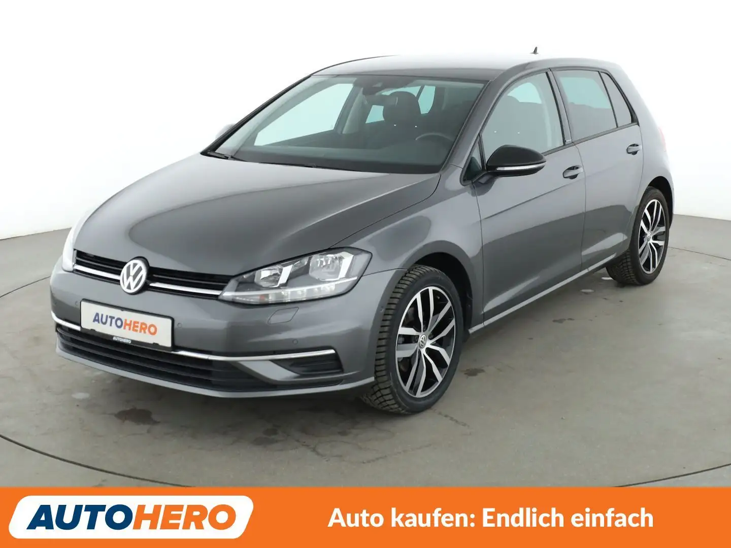 Volkswagen Golf 1.0 TSI Comfortline BM*NAVI*ACC*PLA*PDC* Grau - 1