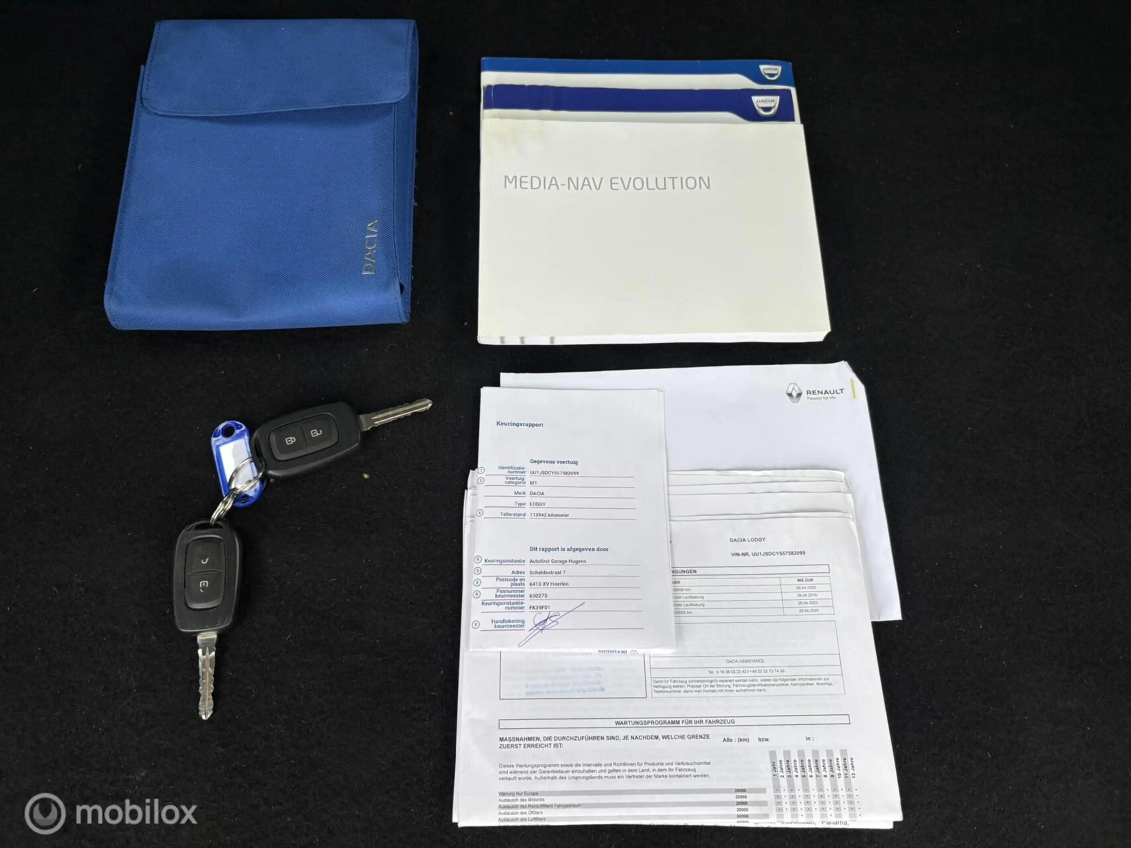 Dacia Lodgy 1.2 TCe *CRUISE*NAVI*P-SENSOREN*ISOFIX — photo 4