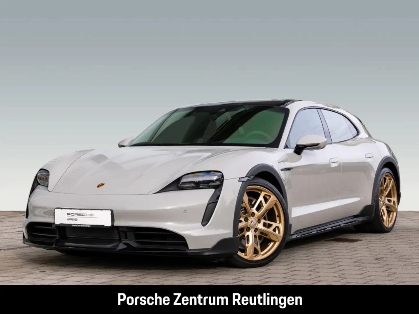 Porsche Taycan Turbo Cross Turismo Offroad Paket 21-Zoll Weiß - 1