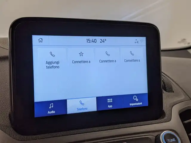 Ford Transit Connect view 15