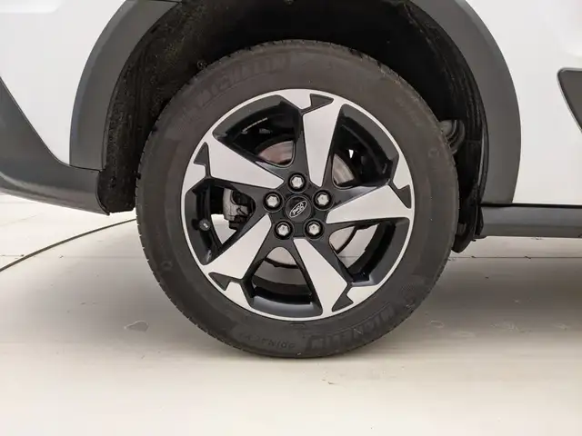 Ford Transit Connect view 10