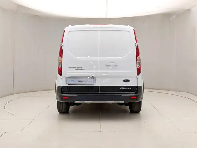 Ford Transit Connect view 5