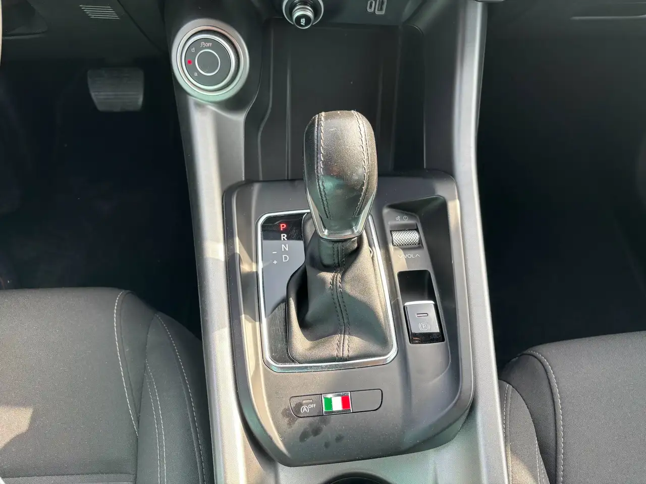 Alfa Romeo Tonale 2024 — фото 12