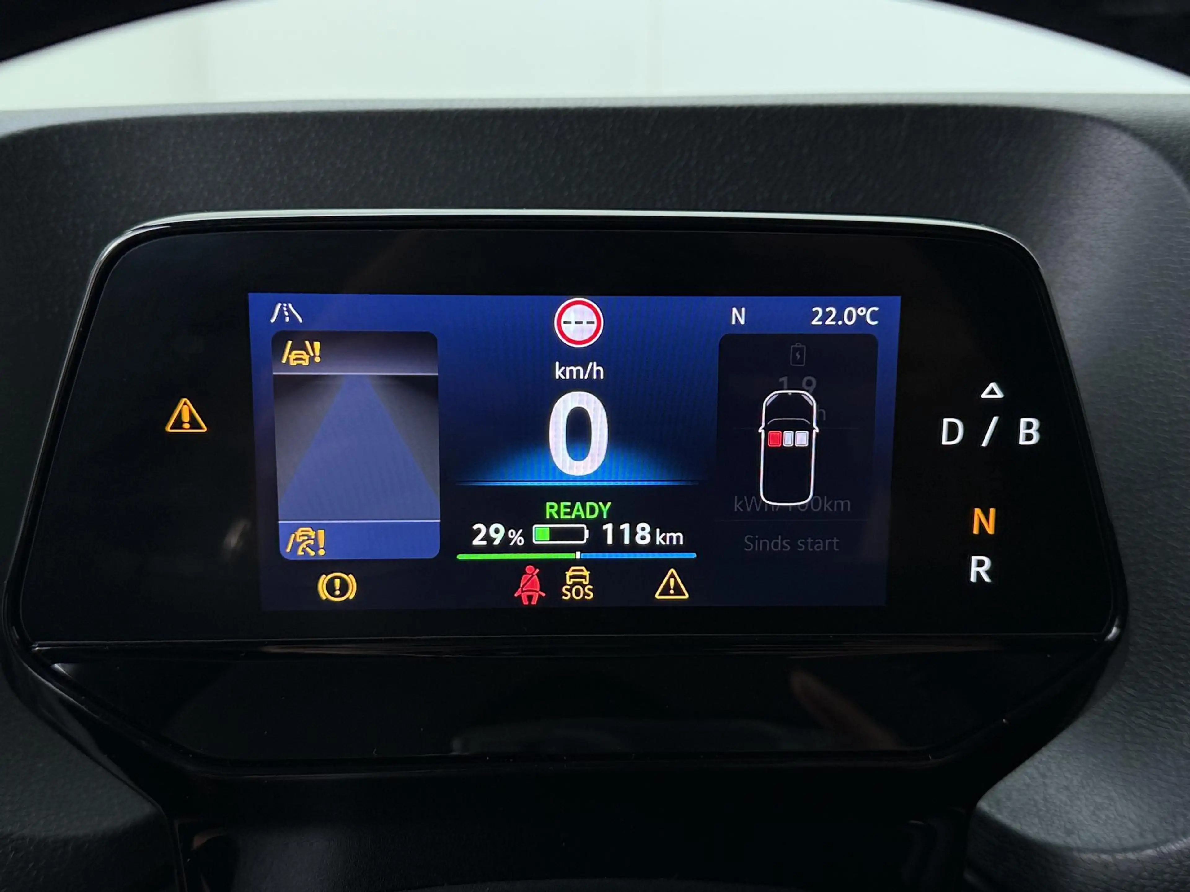 Volkswagen ID. Buzz Cargo Bedrijfswagens Bulli Limited Edition Elektromotor — photo 11