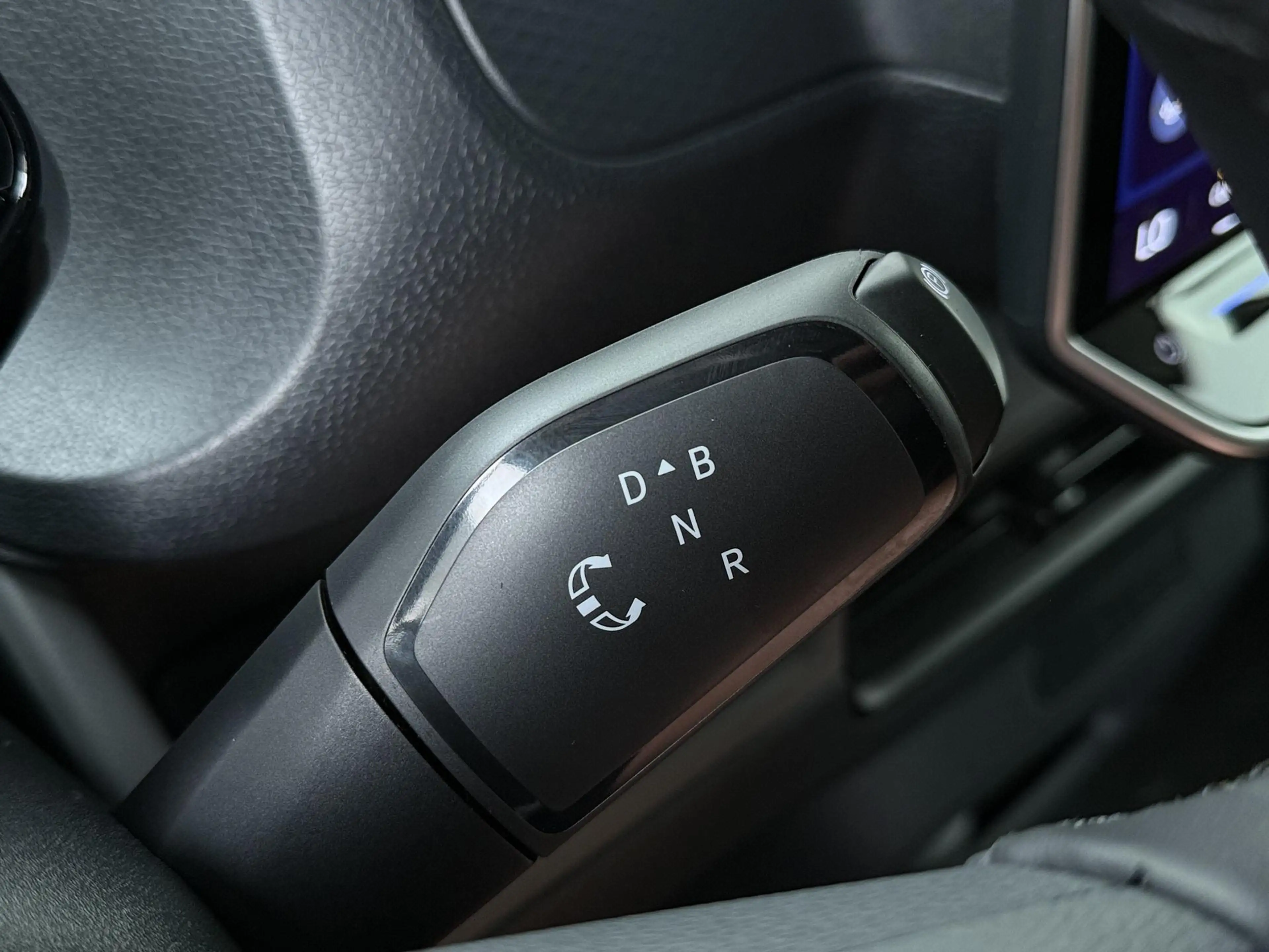 Volkswagen ID. Buzz Cargo Bedrijfswagens Bulli Limited Edition Elektromotor — photo 12