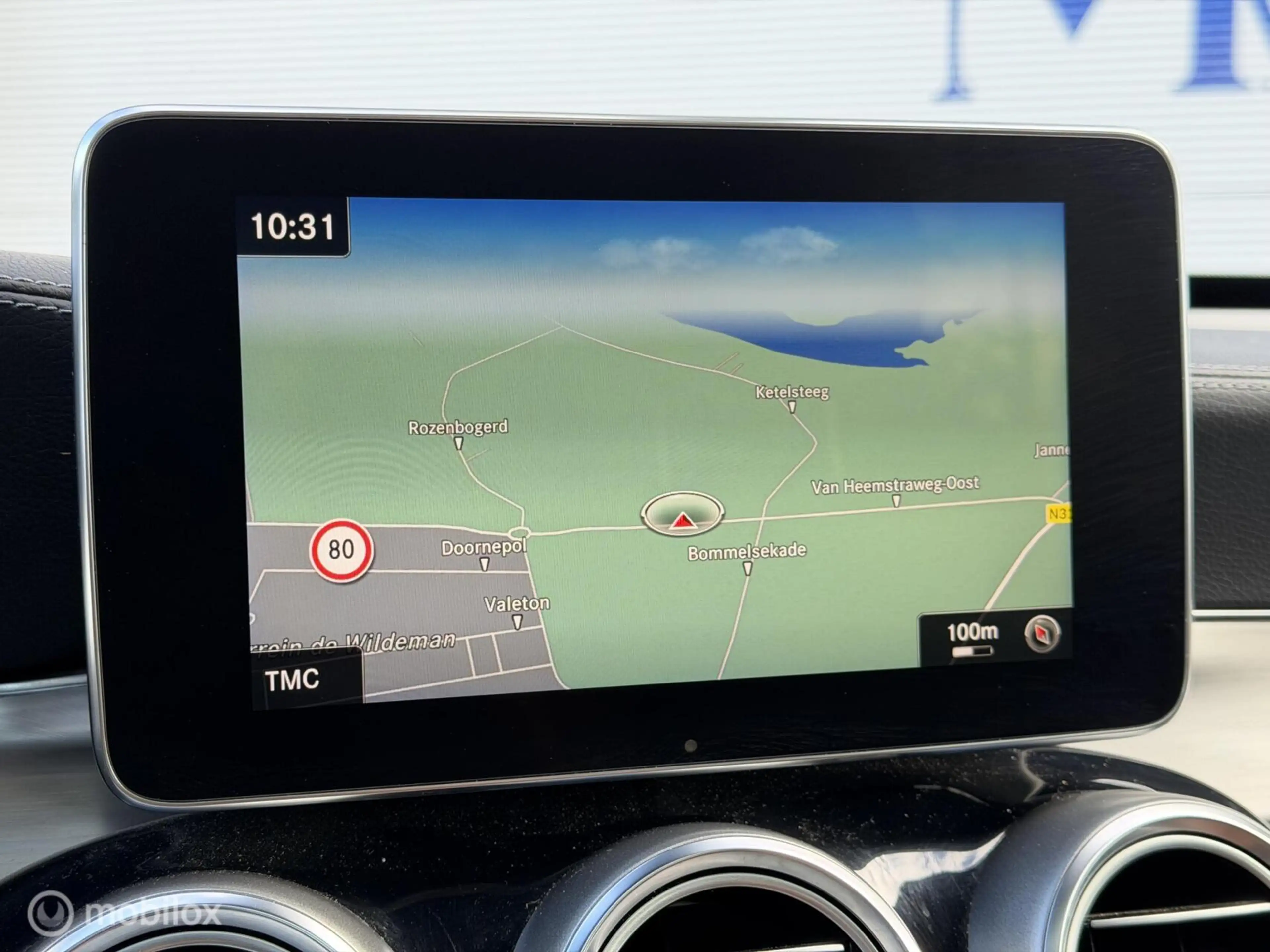 Mercedes-Benz GLC 350 350e 4MATIC Distronic + Burmester Pano Memory Keyl — photo 13