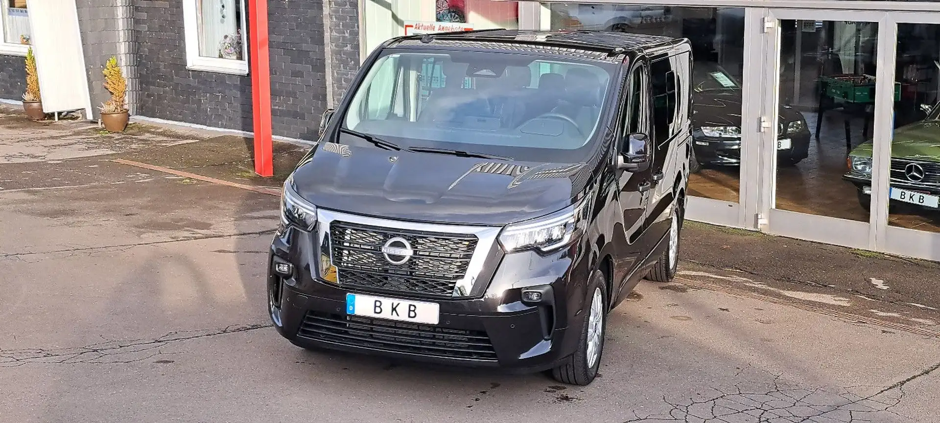 Nissan Primastar Tekna Vollausstattung Anhkupplung Чорний - 1