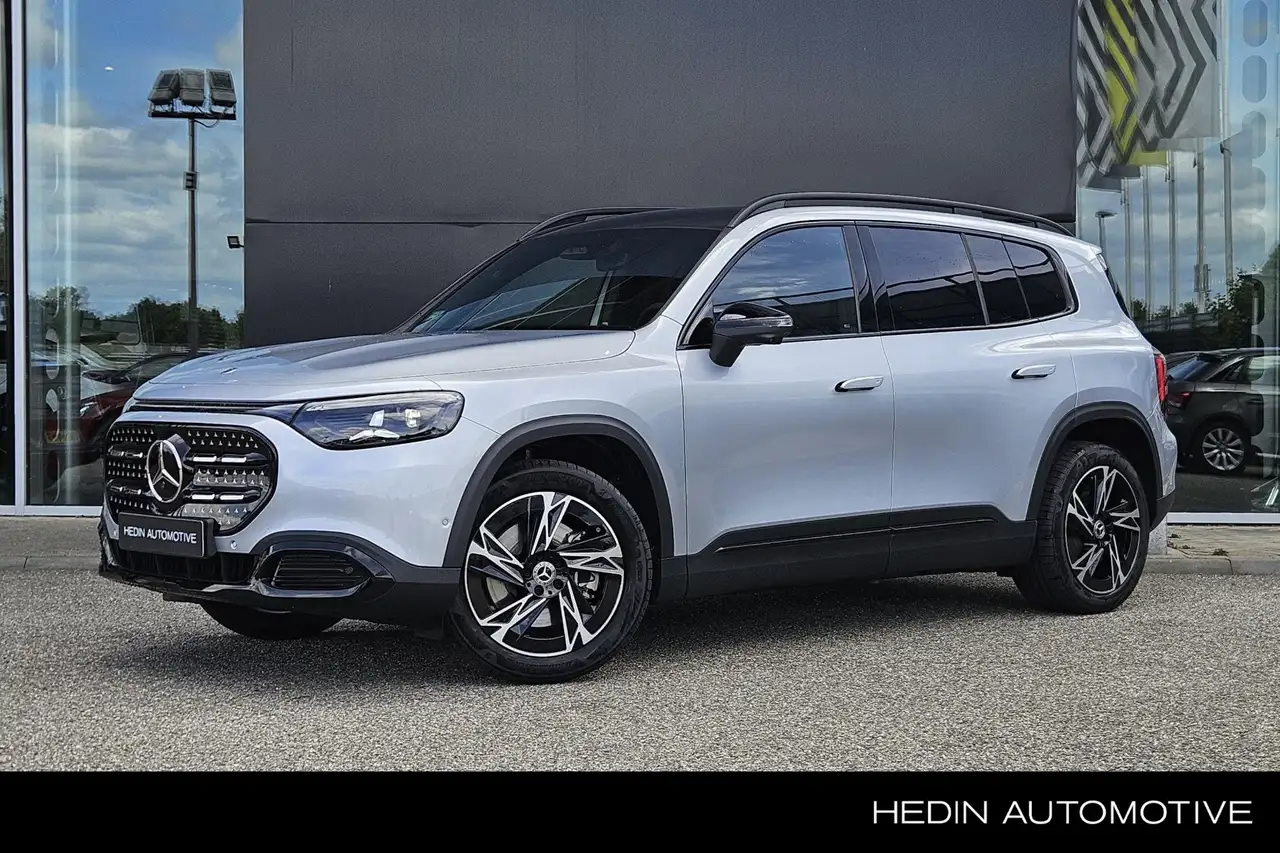 Mercedes-Benz GLB 2026