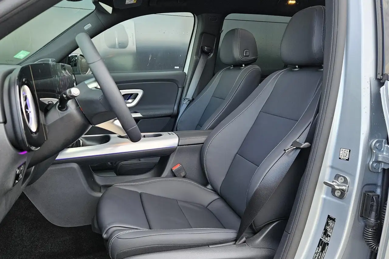 Mercedes-Benz GLB 2026