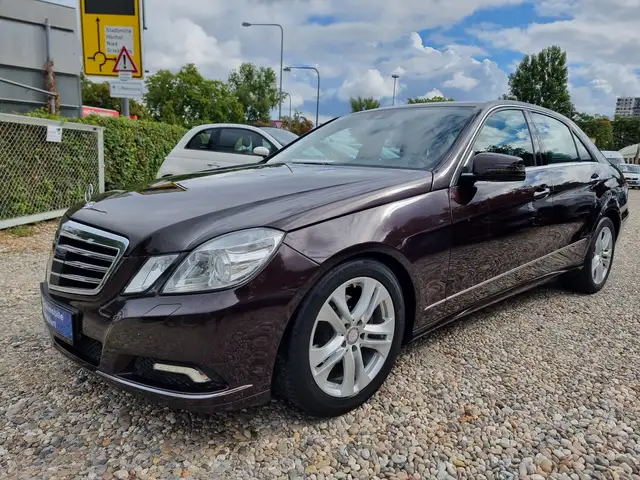 Mercedes-Benz E 220 E 220 CDI Avantgarde°2 Hand°Distronic°AHK