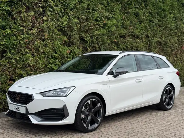 CUPRA Leon Sportstourer 1.4 e-Hybrid VZ CarPlay