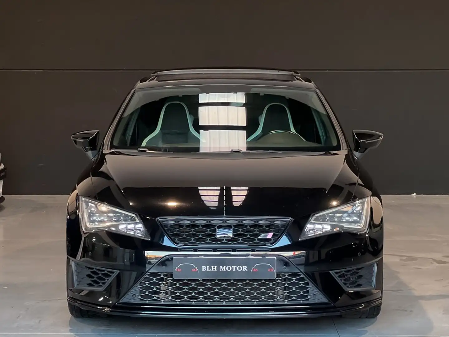 SEAT Leon ST 2.0 TSI S&S Cupra DSG6 290 Negro - 2