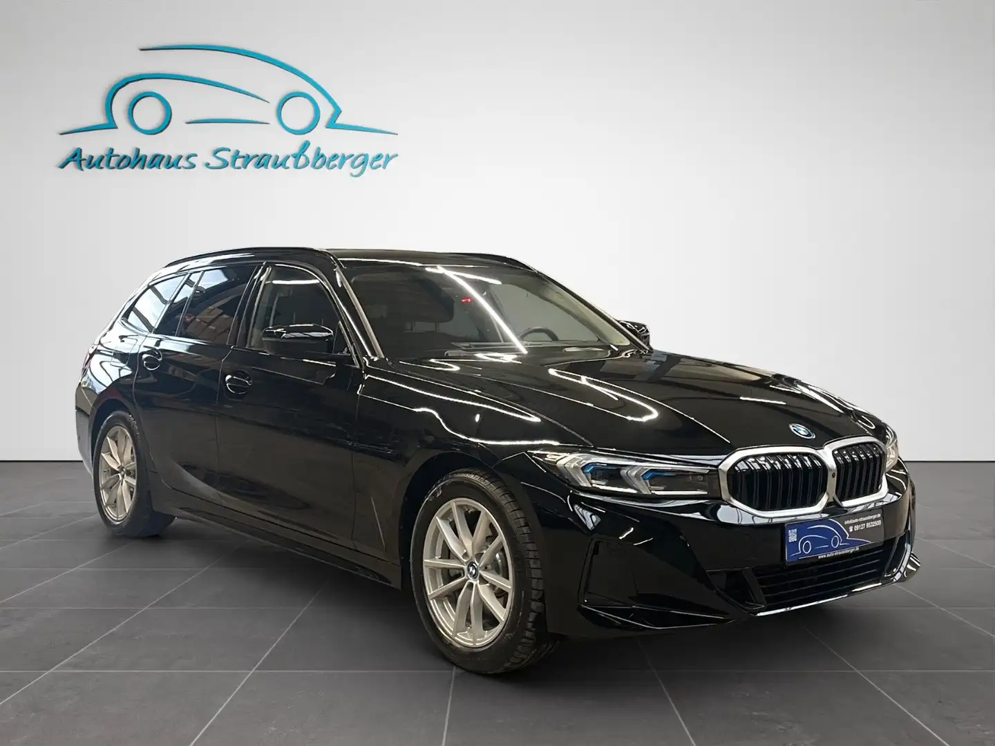 BMW 330 e Touring xDrive AHK HUD LED 360° SHZ Memory Schwarz - 2