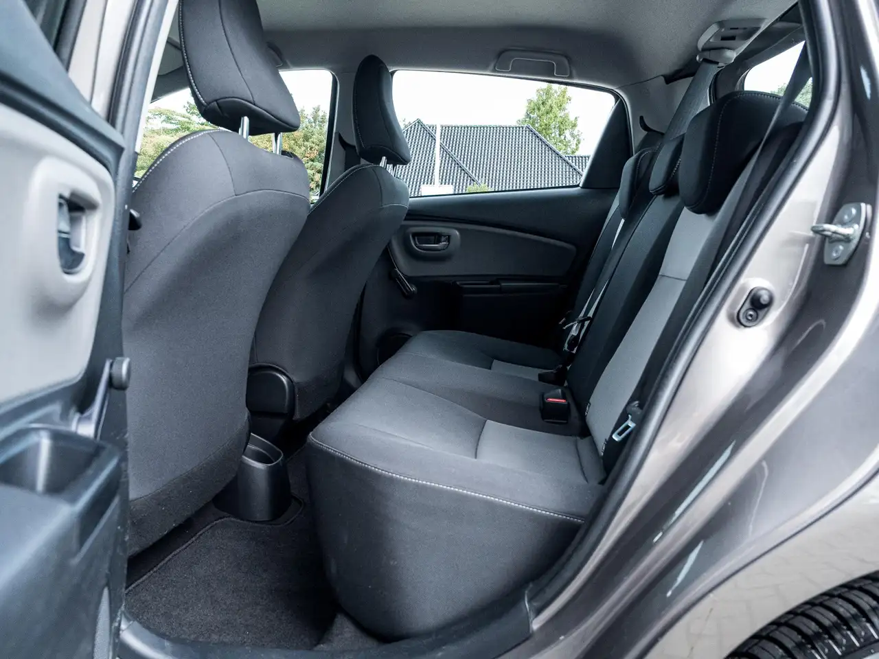 Toyota Yaris 1.0 VVT-i Connect Achteruitrijcamera Airco M, миниатюра 5