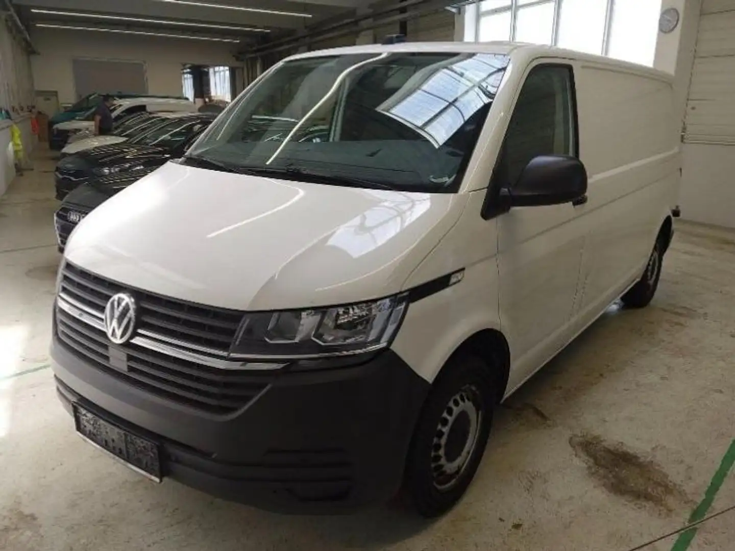 Volkswagen T6 Transporter Lange Radstand FWD 2,0 TDI Weiß - 2
