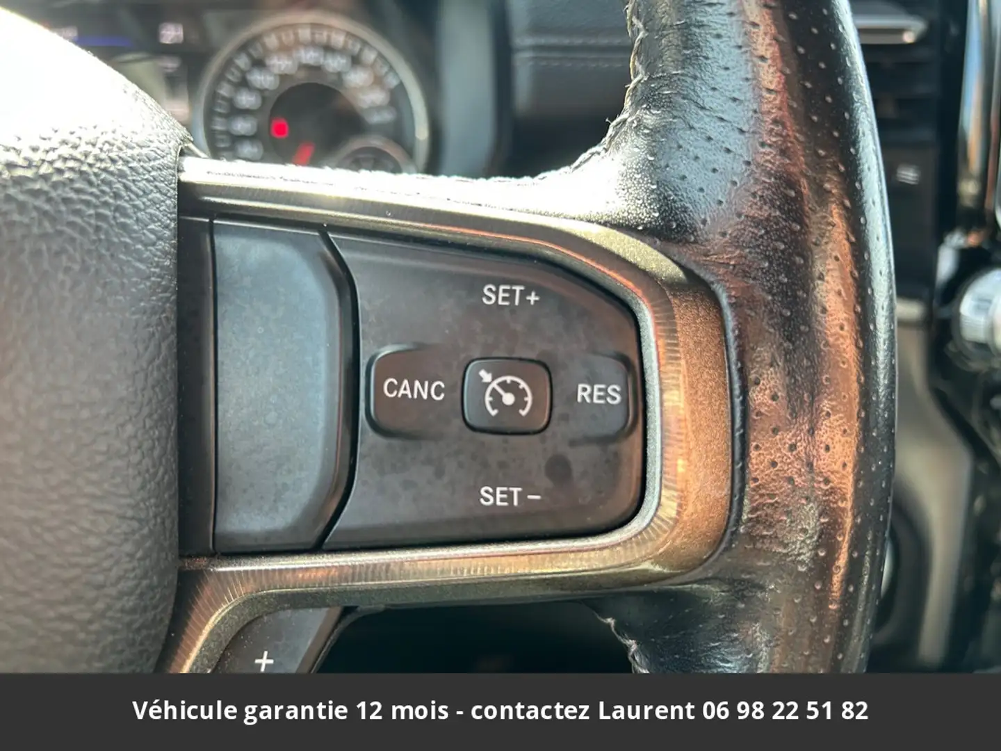 Dodge RAM Sport Night 12P 5.7L 4x4 Tout compris hors homolog Noir - 2