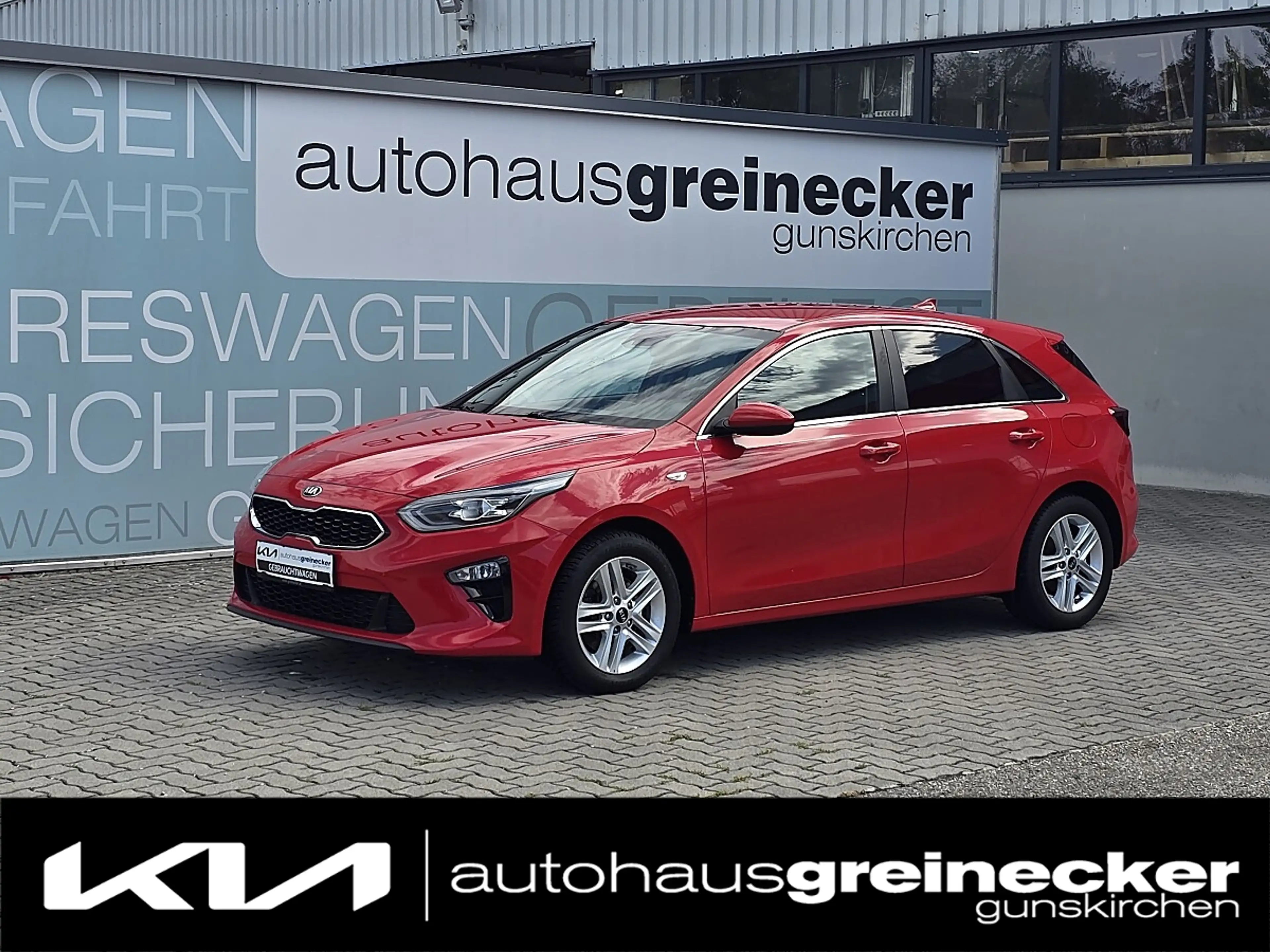 Kia Ceed / cee'd Ceed 1.6 CRDI Silber DCT Aut.
