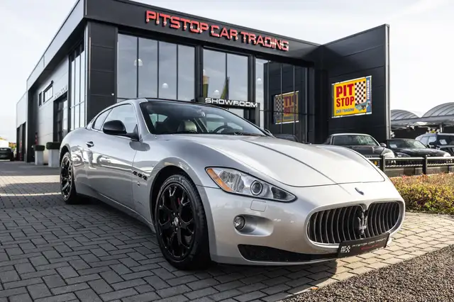 Maserati GranTurismo 4.2, 408 PK, Youngtimer, Keurige staat!
