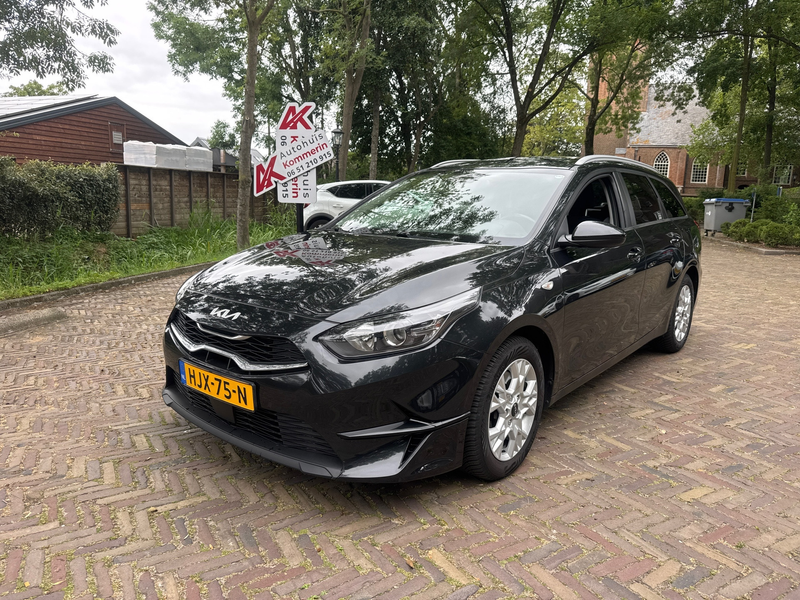 Kia Ceed SW / cee'd SW Sportswagon 1.0 T-GDi ComfortLine. Wij zijn altijd