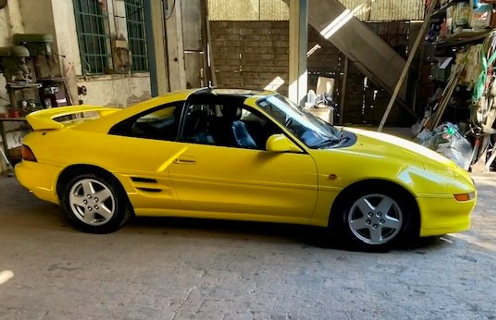 Toyota MR 2 MR2 2.0i 16v Giallo - 2