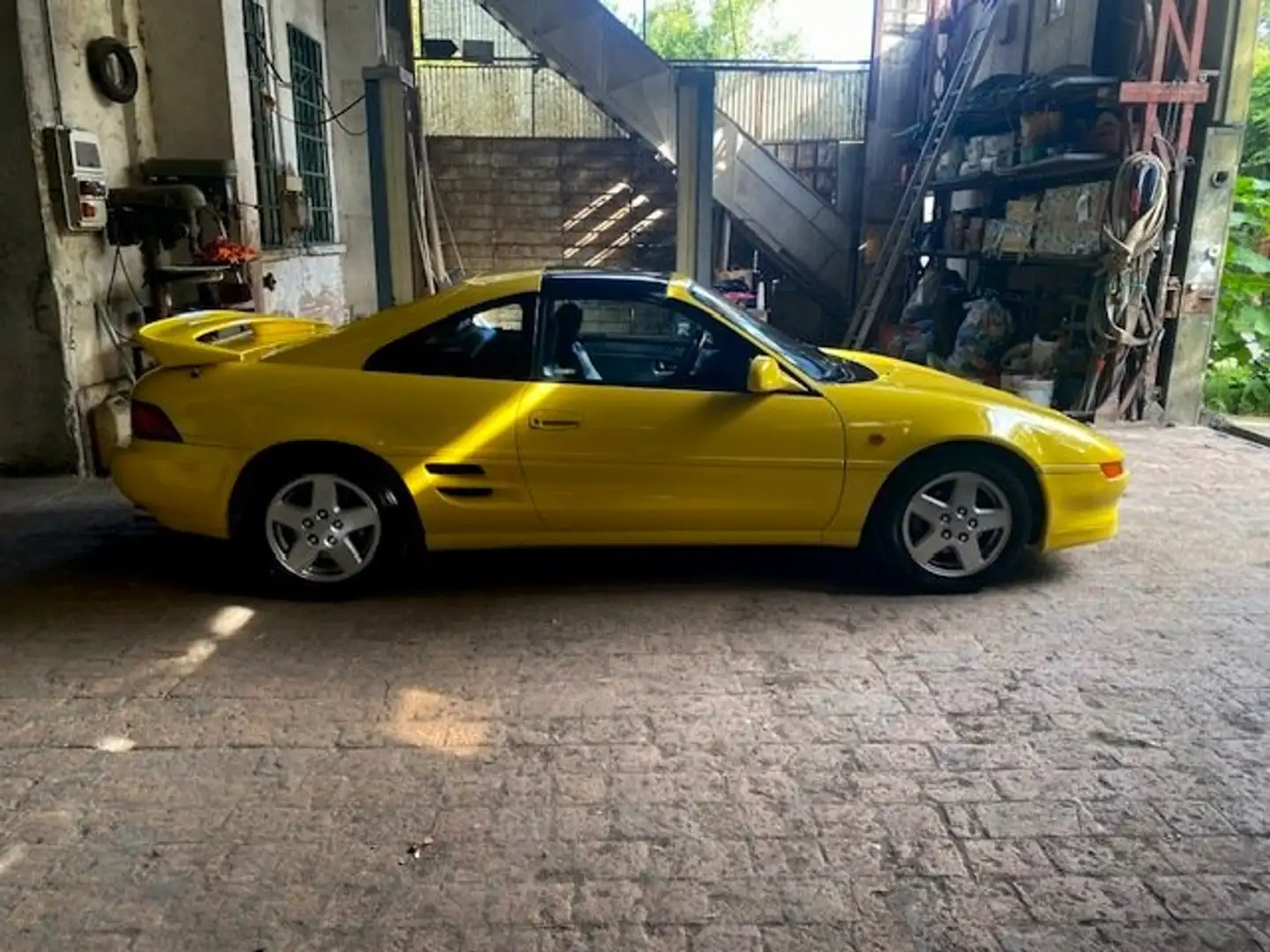 Toyota MR 2 MR2 2.0i 16v Giallo - 1