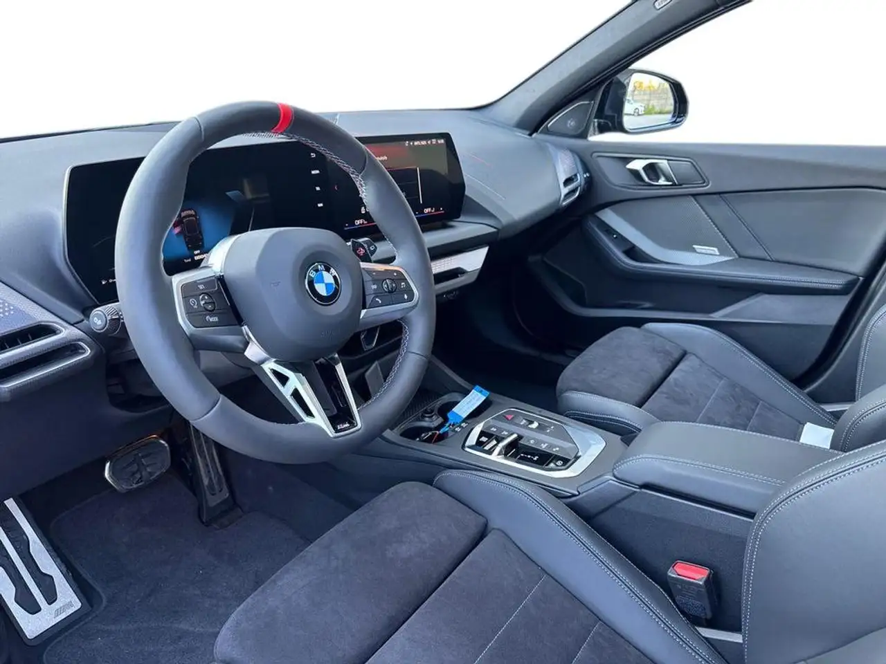 BMW 1 Series 2026 — фото 14