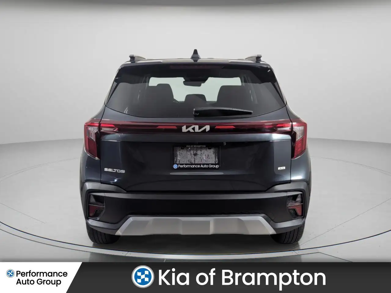 Kia Seltos снимка Kia Seltos