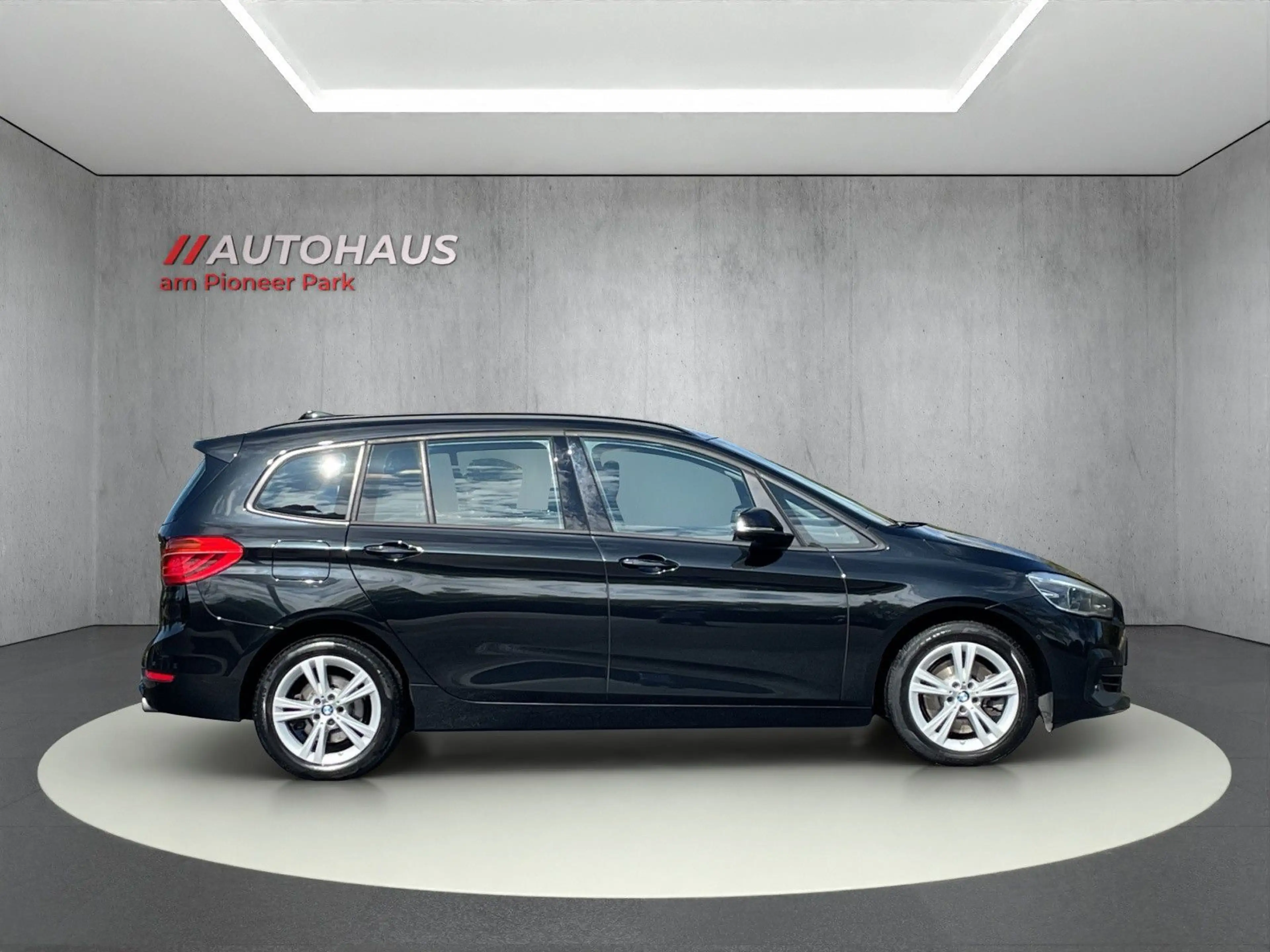 BMW 220 2 220d Advantage Aut.*LED*NAVI*KLIMA*GRA*PDC*SHZ — photo 6