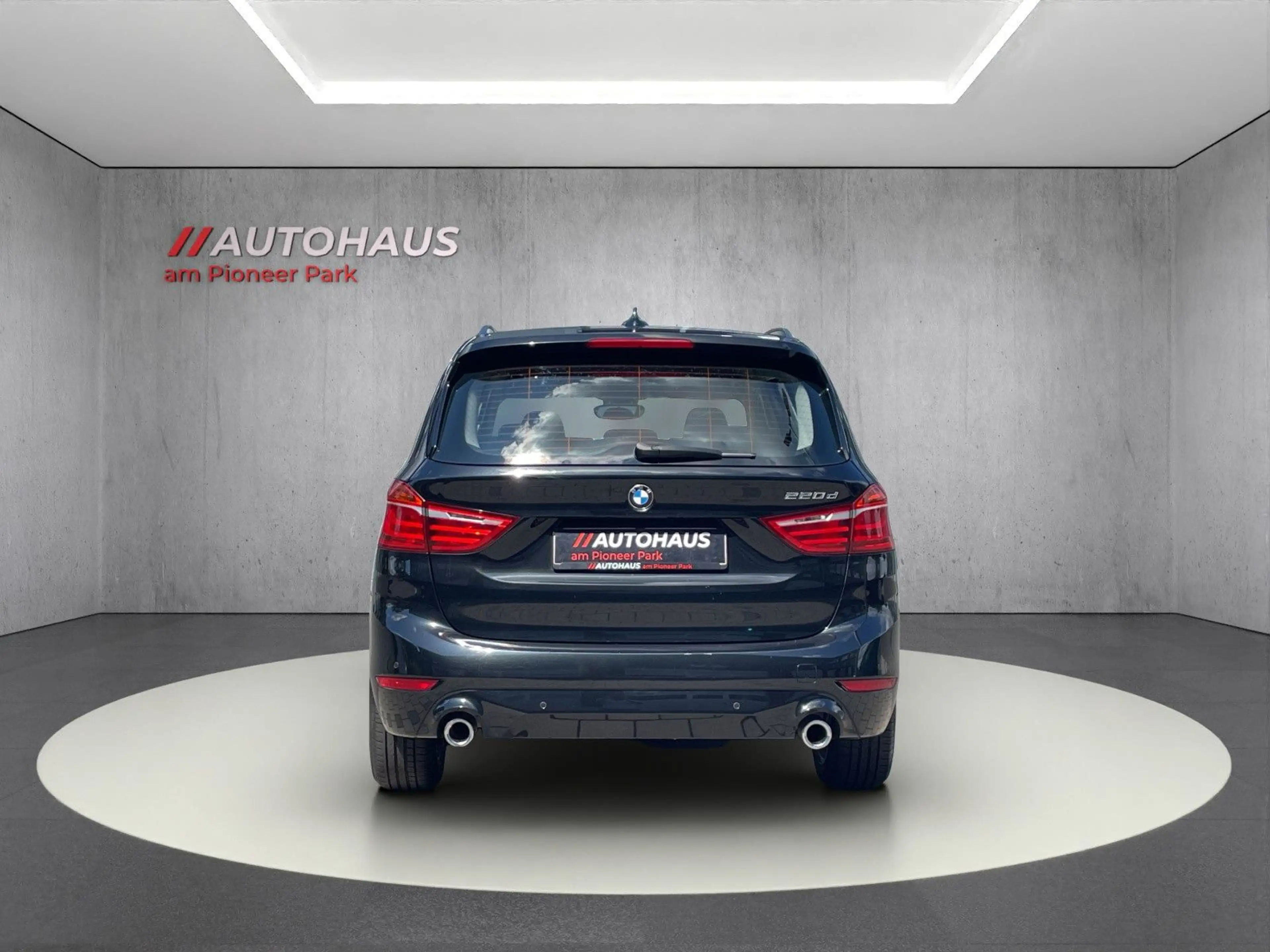 BMW 220 2 220d Advantage Aut.*LED*NAVI*KLIMA*GRA*PDC*SHZ — photo 4