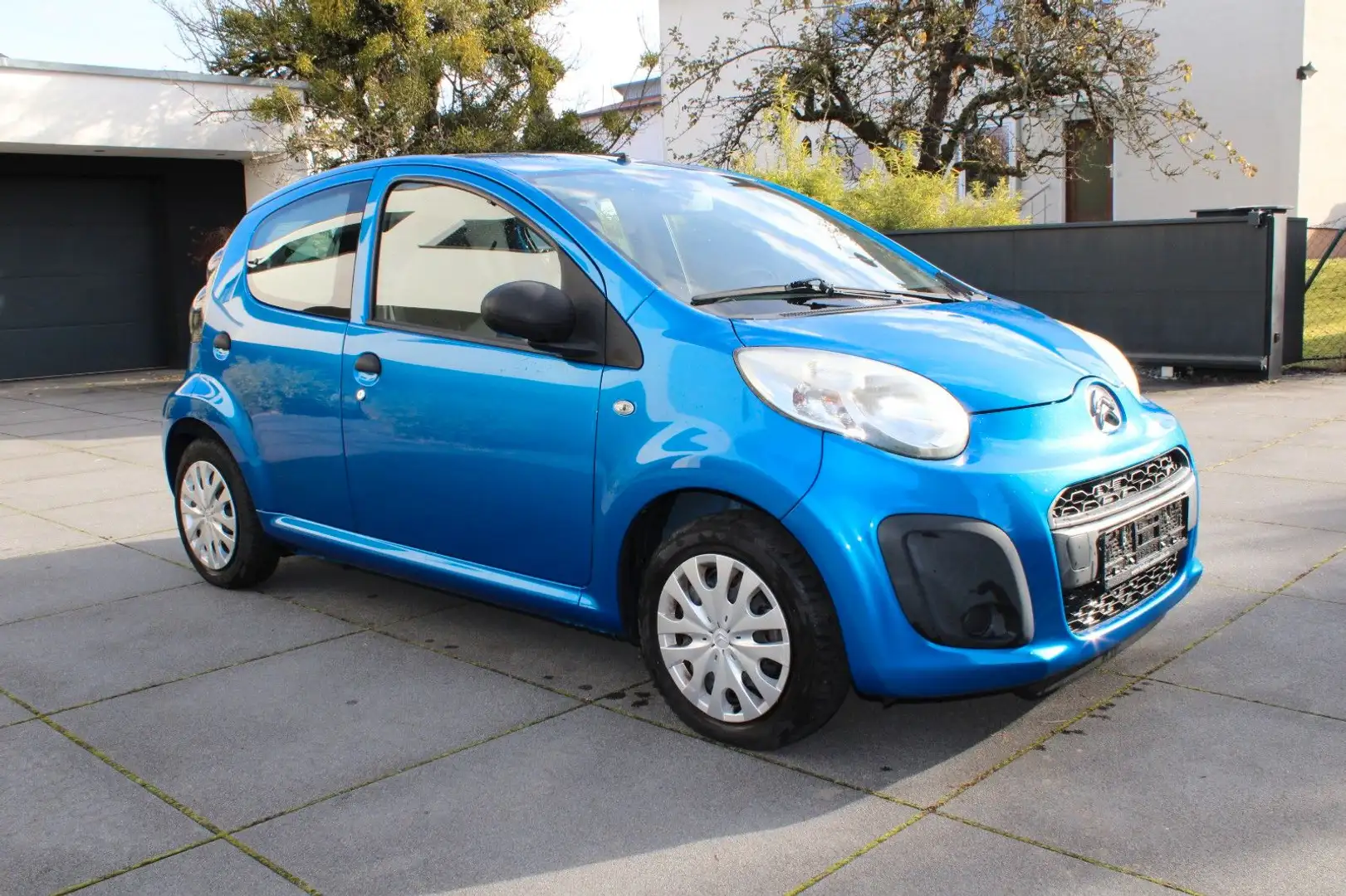 Citroen C1 Attraction**38 TSD KM/ 8-FACH** Blau - 2