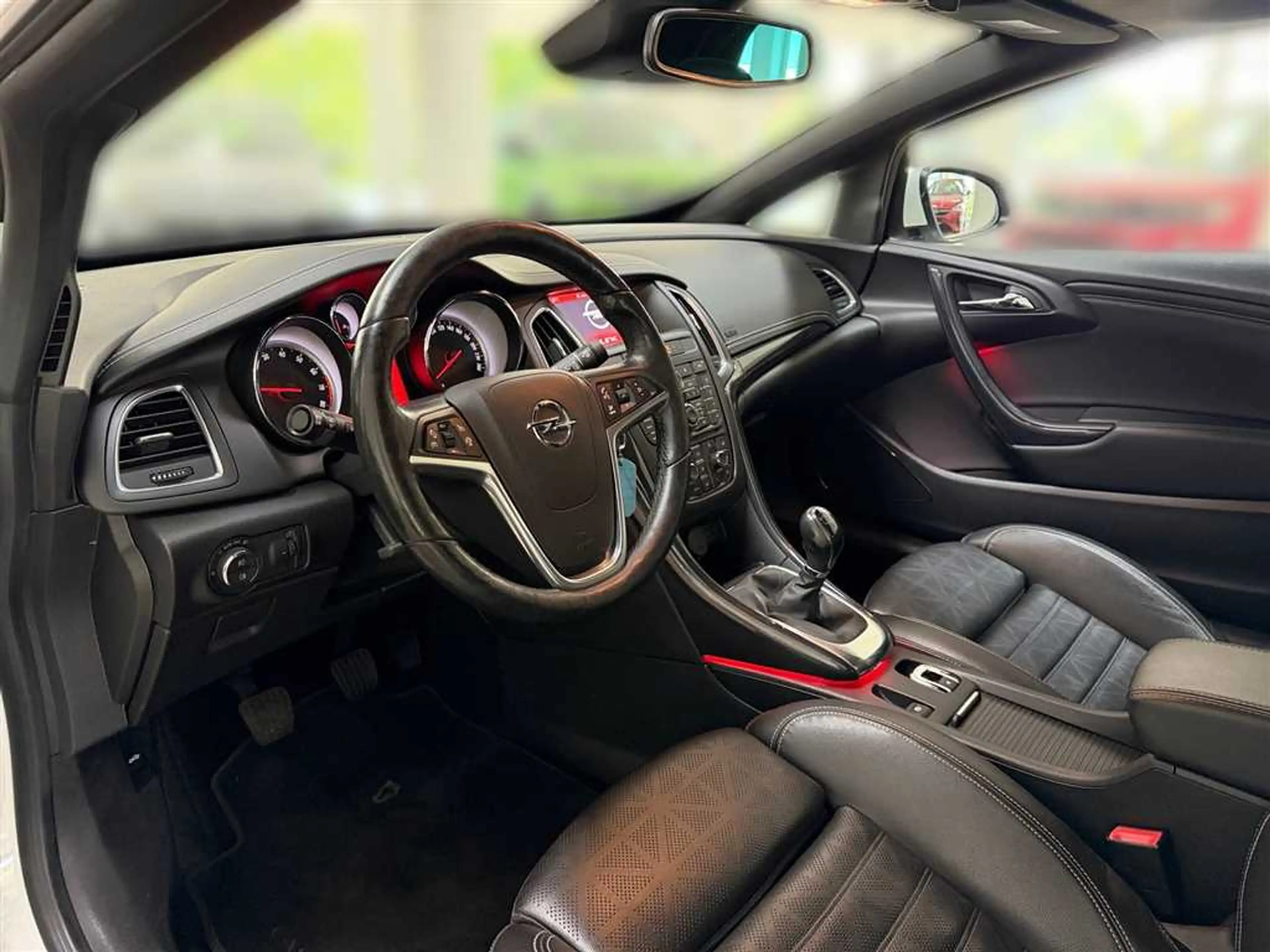 Opel Cascada Ultimate1.6TNavi Kamera PDC SHZ  Leder — photo 10