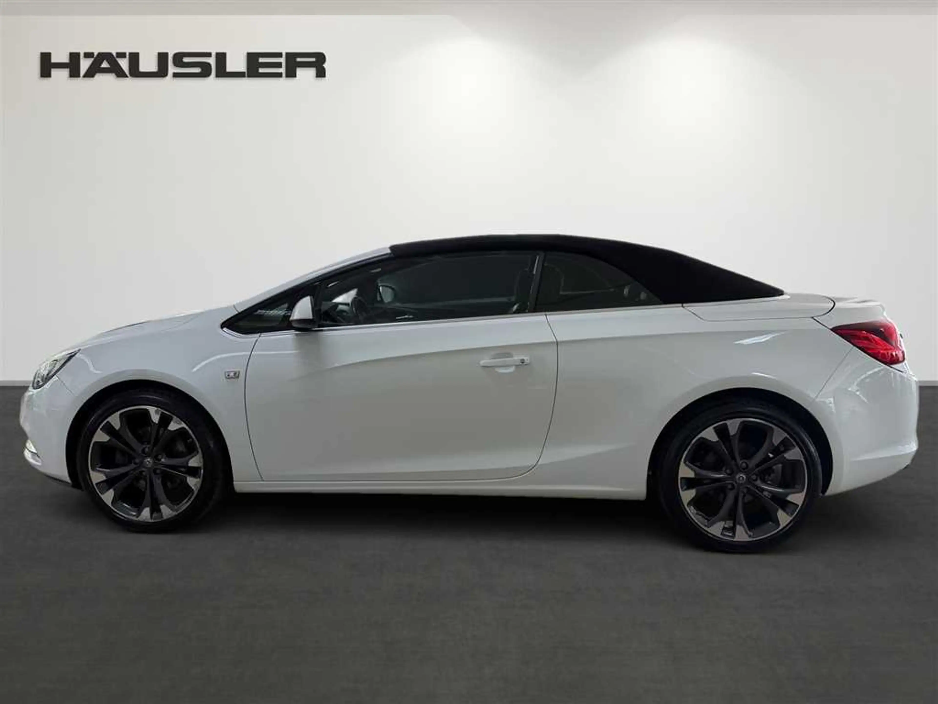 Opel Cascada Ultimate1.6TNavi Kamera PDC SHZ  Leder — photo 6